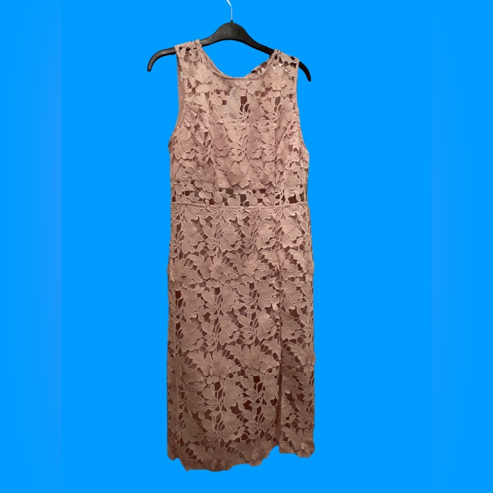 Forever 21 dress New with tag floral beige nude slit dress
